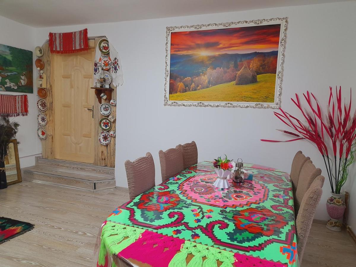 Willa Casa De La Ferma Mariuca Berbesti Zewnętrze zdjęcie