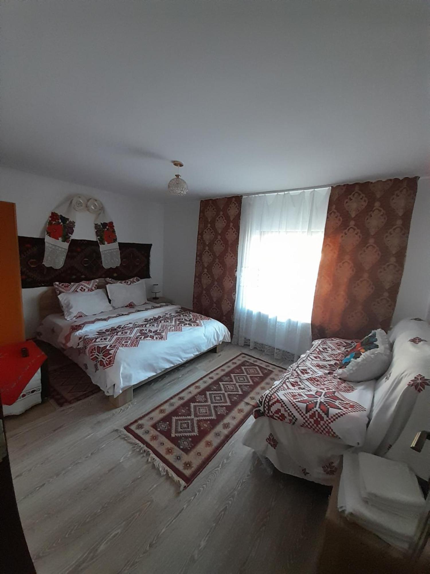 Willa Casa De La Ferma Mariuca Berbesti Pokój zdjęcie